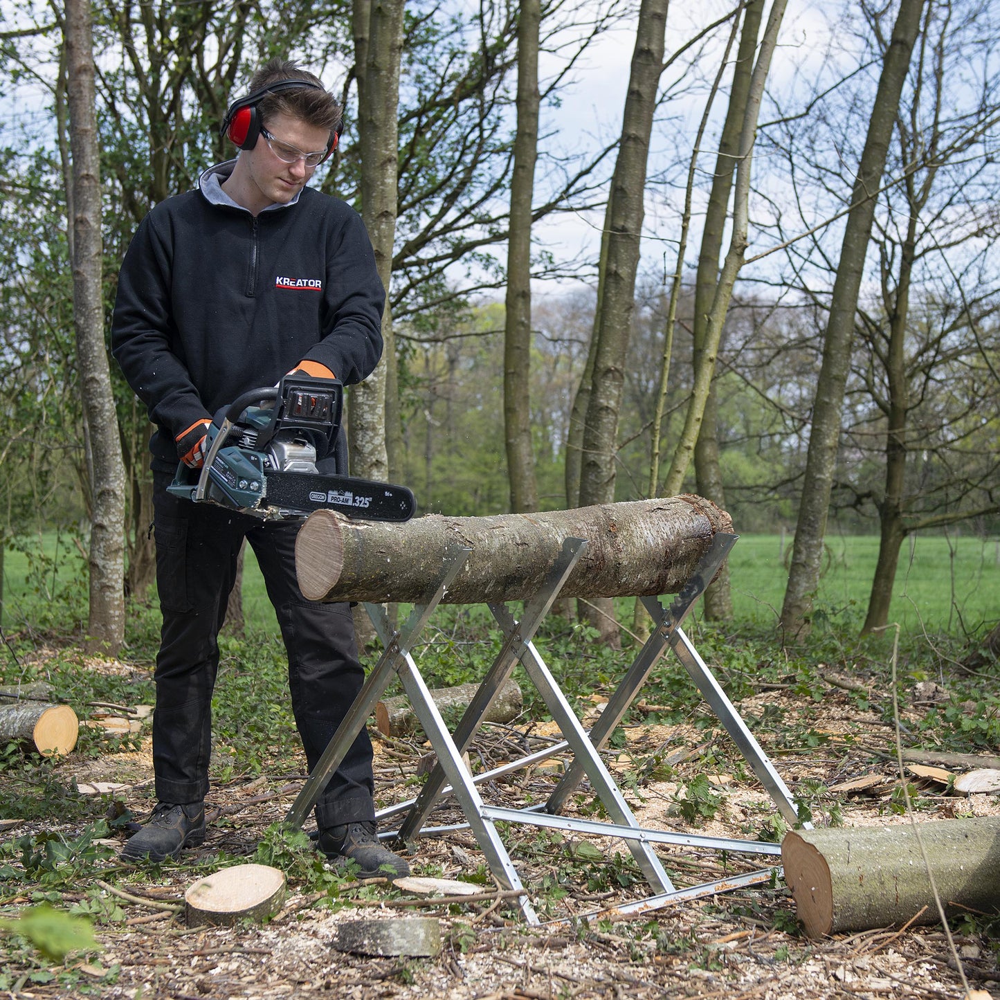 Power Plus - 1.95kw Chainsaw - 45cc