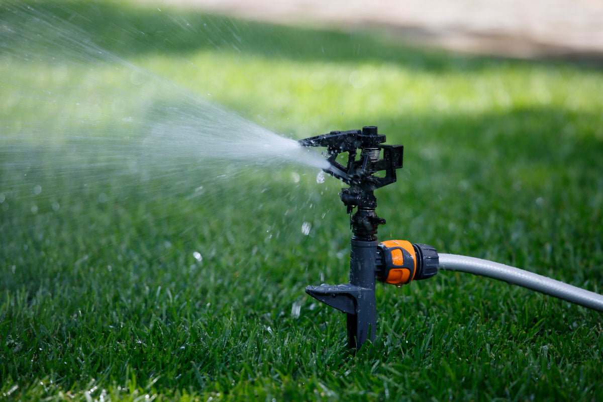 GF Garden - SPIT 1 Pulsating Sprinkler - Black