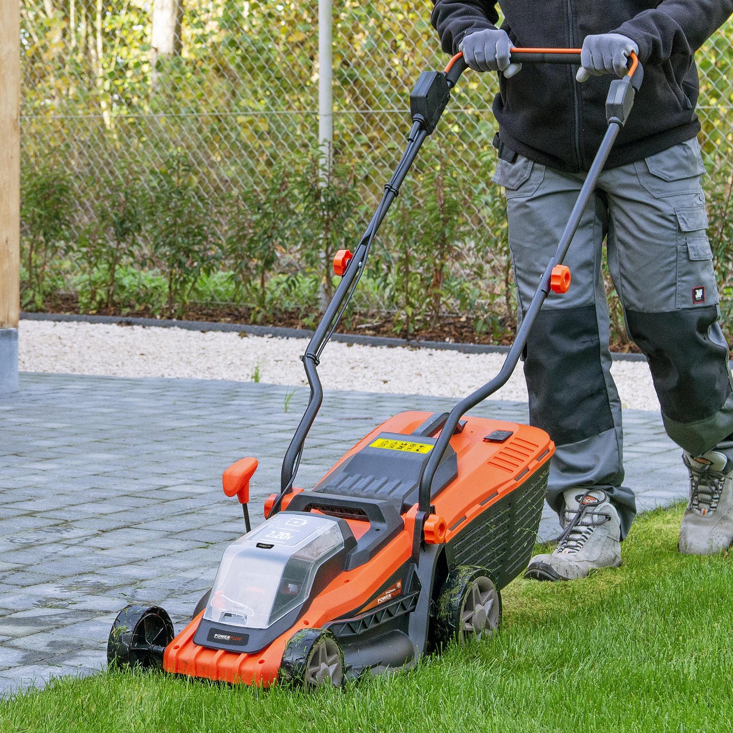 Dual Power - 20V Cordless Lawnmower Brushless - 340mm (unit only)