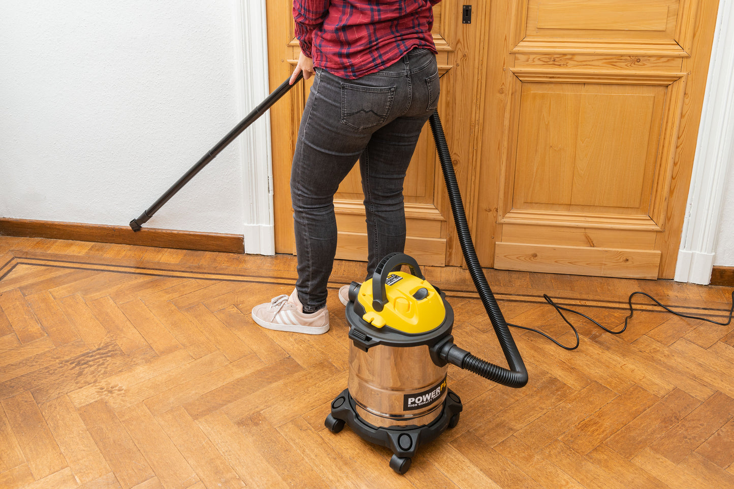 Power Plus - Vacuum Cleaner wet/dry 1000W - 15L