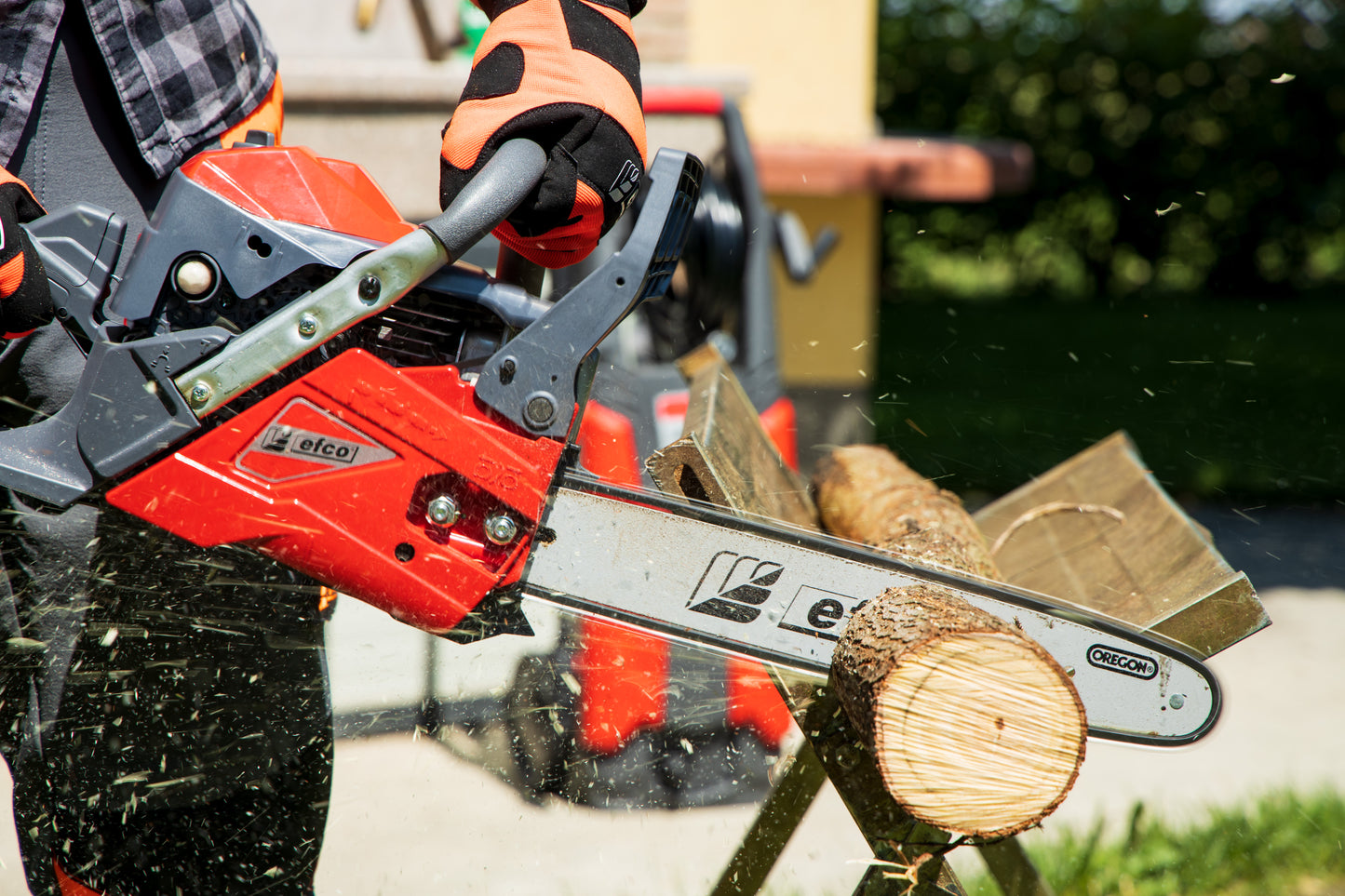 Red Rhino - Petrol Chainsaw - 39cc - Pro Powered By EFCO