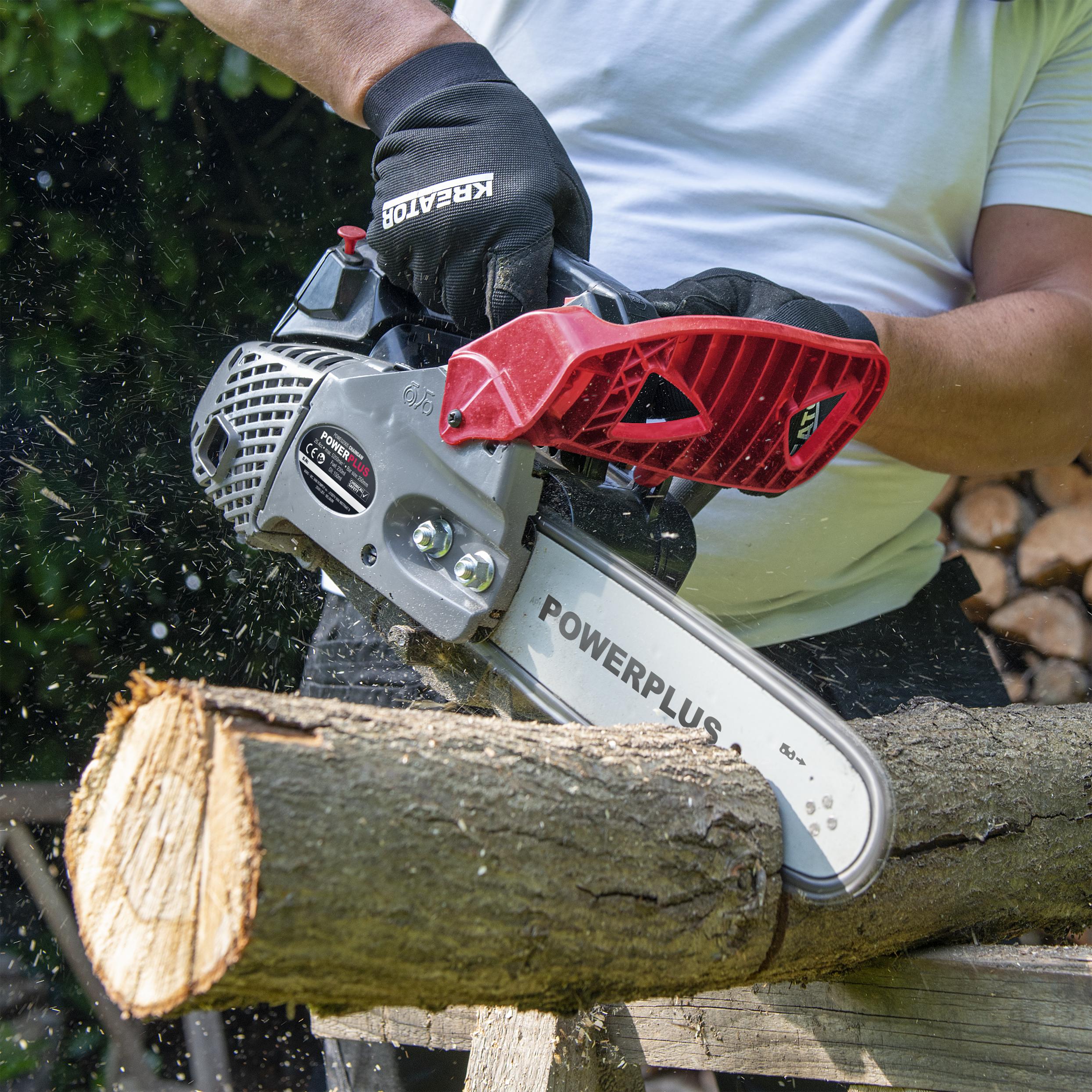 Power Plus Chainsaw 25cc | Power Tools South Africa – RED RHINO