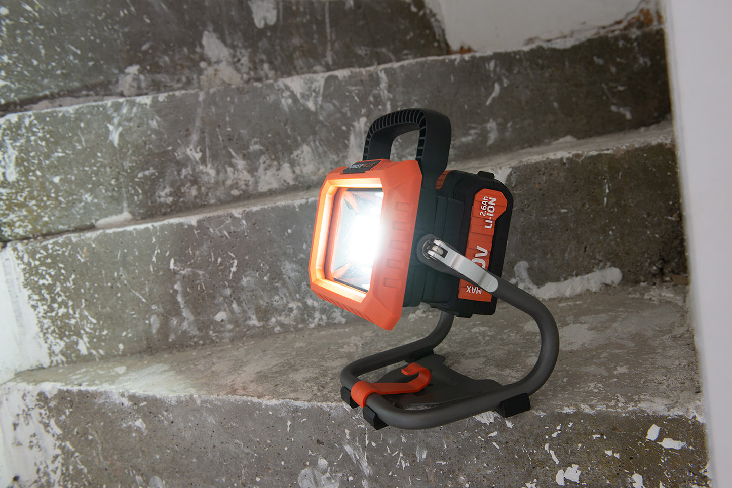 Dual Power - 20V Cordless LED Light - 1800LM (unit only)